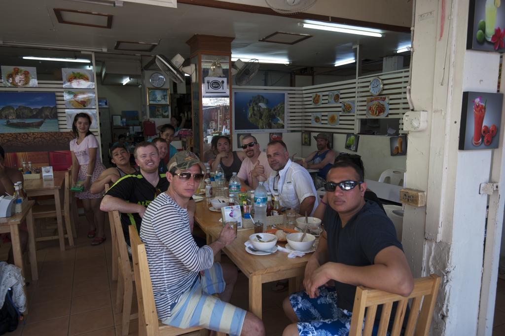 皮皮岛 十月旅馆旅舍 外观 照片