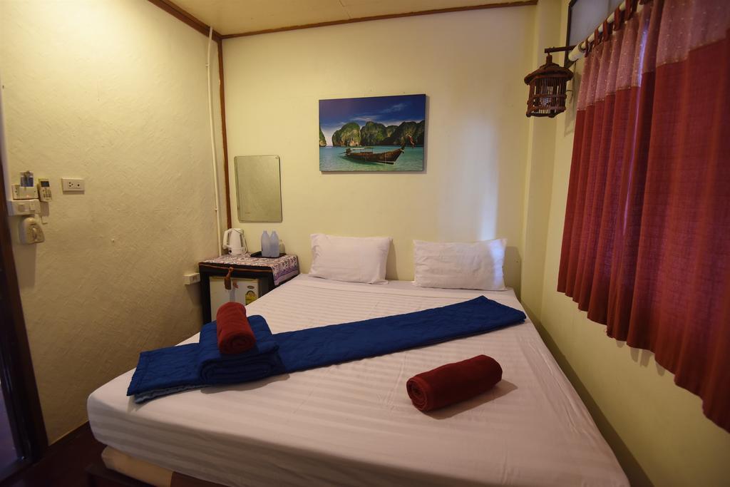 皮皮岛 十月旅馆旅舍 外观 照片